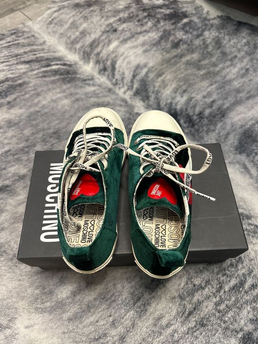 Кецове Love Moschino