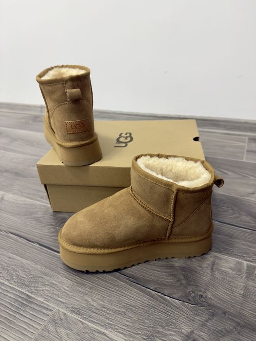 Ghete de dama UGG