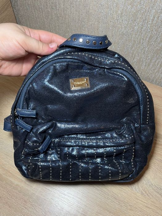 Сумочка и рюкзак