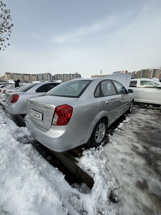 Продам ласетти 1.8 автомат