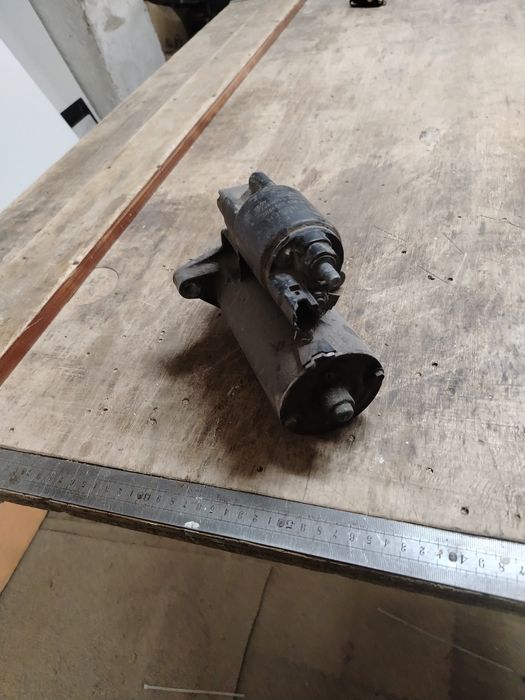 Стартер тайота Карина е