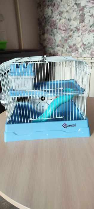 Клетка для хомяков.