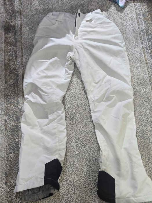 Продаю комбинезоны и куртки лыжные/сноуборд