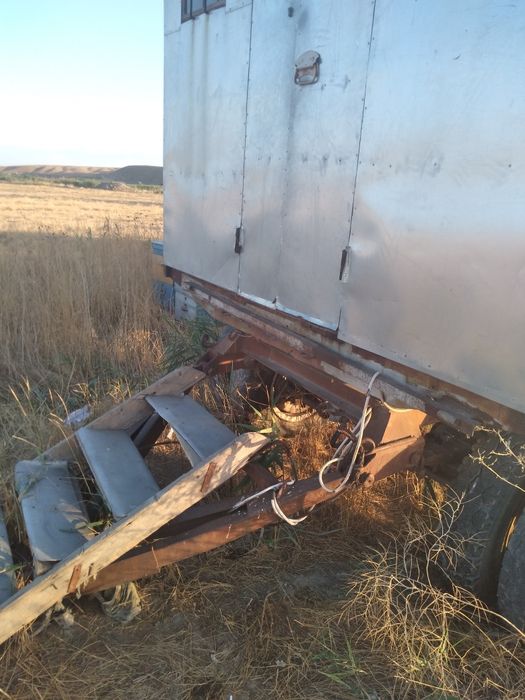 Пчелоприцеп на 80 семей