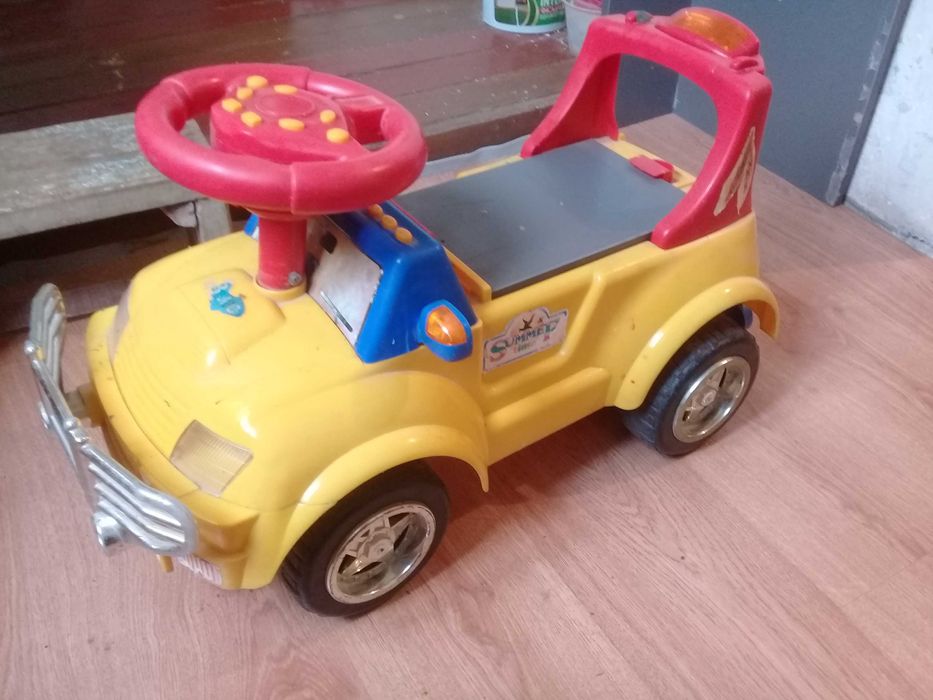 Машинка-для ребенка детская