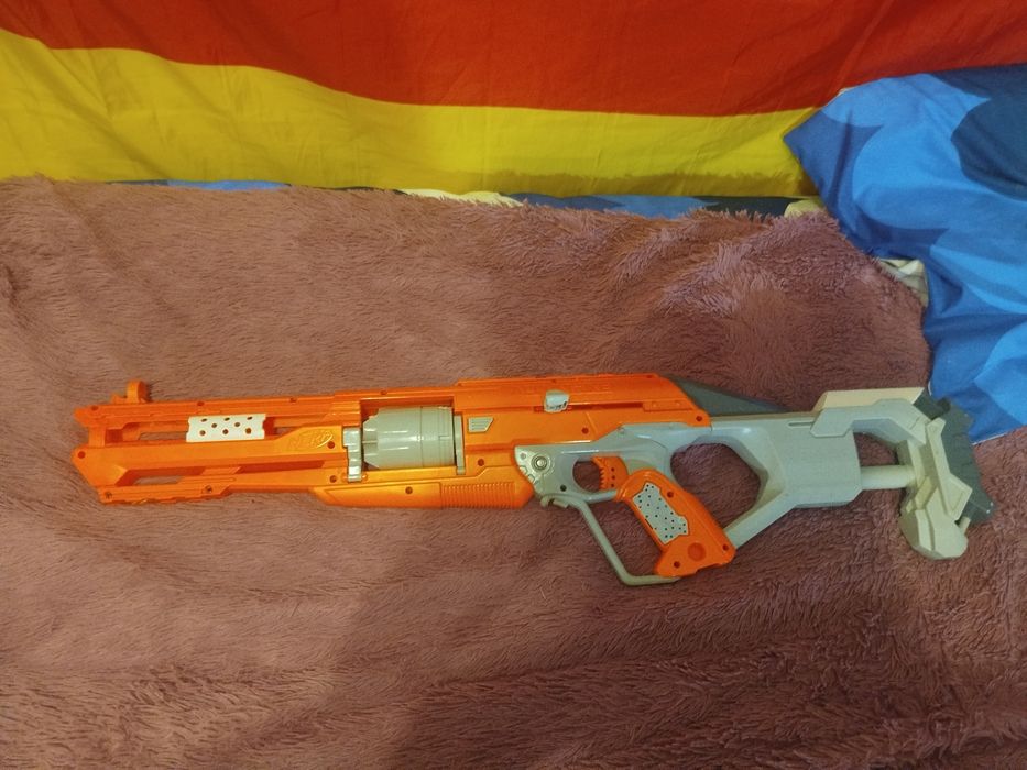 Пистолеты игрушки нерфы