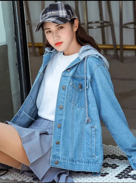 Куртка джинсовая