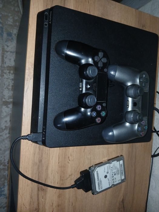 Sony PlayStation 4