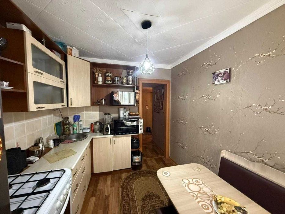 Продам 2 комнатную квартиру