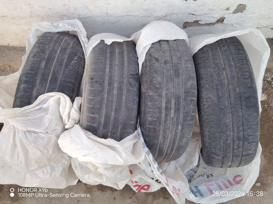 Продам летни шины