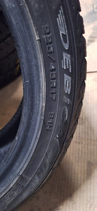 8mm! 225 45 17 Debica frigo