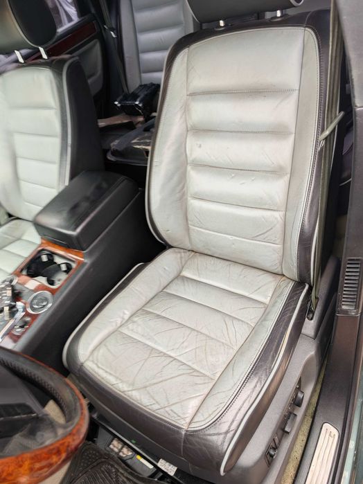 На части VW Touareg v10 5.0tdi автомат Фолксваген Туарег