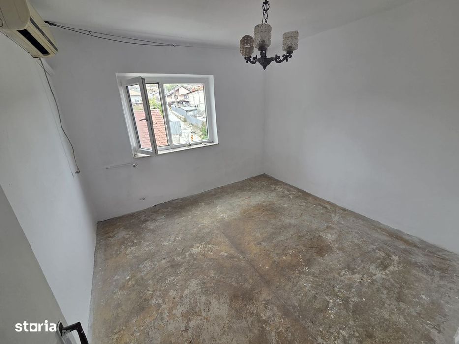 APARTAMENT 2 CAMERE Str. Podgoriilor ---Etaj.3