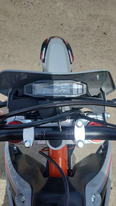 Кросавый мотоцикл progasi