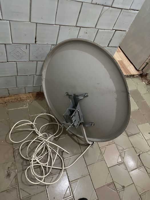 Продам спутниковую тарелку
