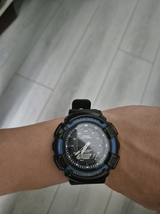 Продам часы Casio
