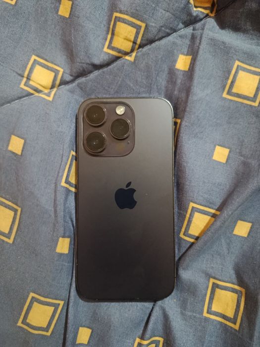 Iphone 14 pro purple