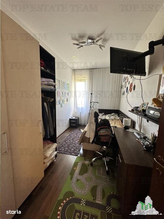 Apartament 3 camere+ loc de parcare , Prelungirea Ghencea