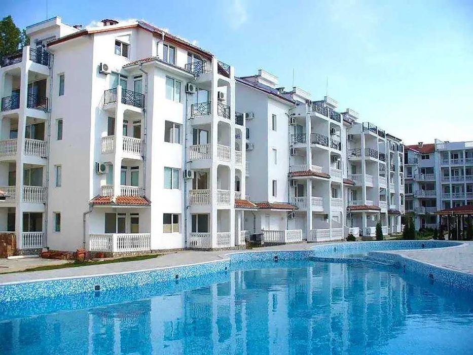Продава се Тристаен апартамент в к.к. Слънчев бряг - 75 кв.м за 660 €/кв.м - Снимка #12