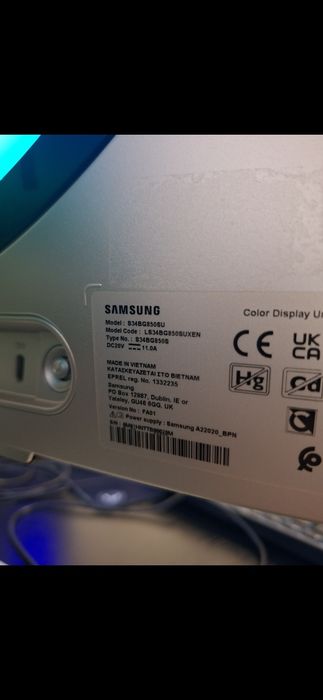 Monitor OLED Samsung Oddysey G8 34" UltraWide