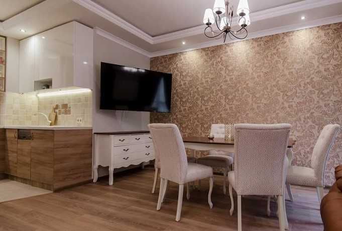 Дава се под наем Двустаен апартамент в Пловдив, Център - 65 кв.м за 224.4 € - Снимка #2