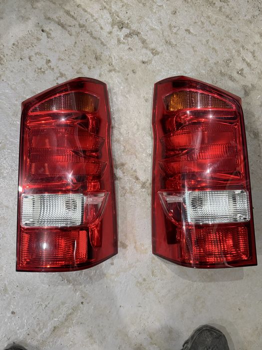 Оригинални стопове за Mercedes-Benz (W447)