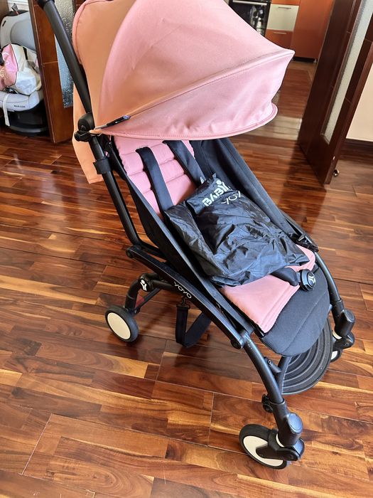 Продаю коляску Babyzen YOYO2