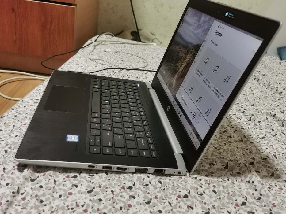 Vând HP i7 generatia 8