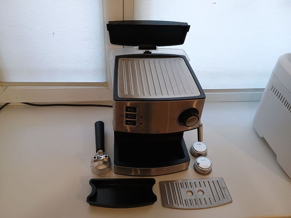 Рожковая кофеварка