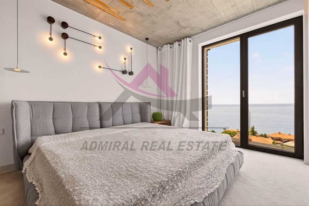 Дава се под наем Четиристаен апартамент в Варна, Бриз - 185 кв.м за 2800 € - Снимка #4