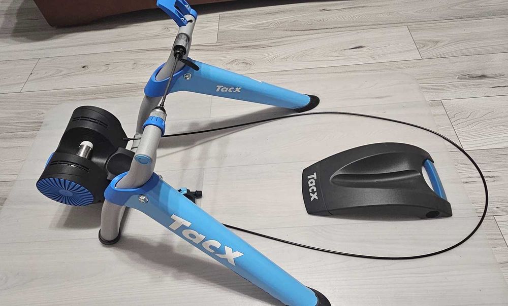 Home trainer Tacx Booster