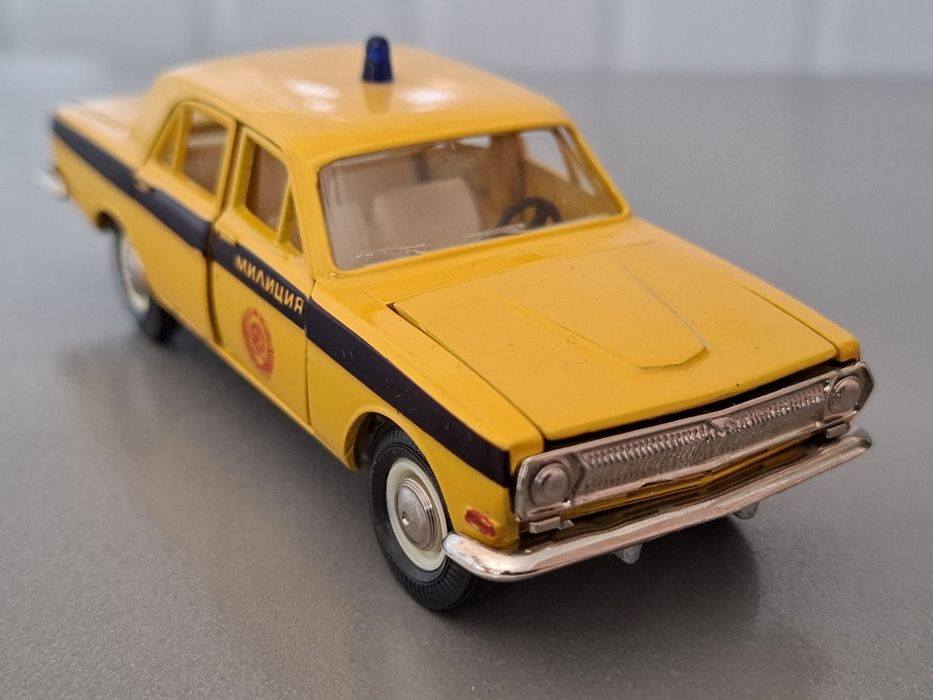 Коллекционная модель Волга ГАЗ 2401 А26, масштаб 1:43