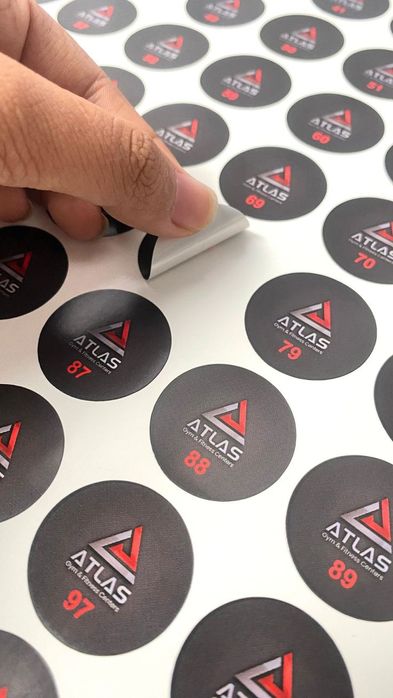 Stiker, yopishadigan qogʻoz har xil farmat, samakleka, naklekalar