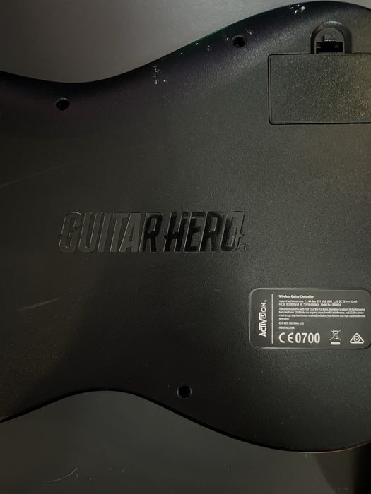 Set Guitar Hero Live PS5/PS4+ 2 Chitare+ stick