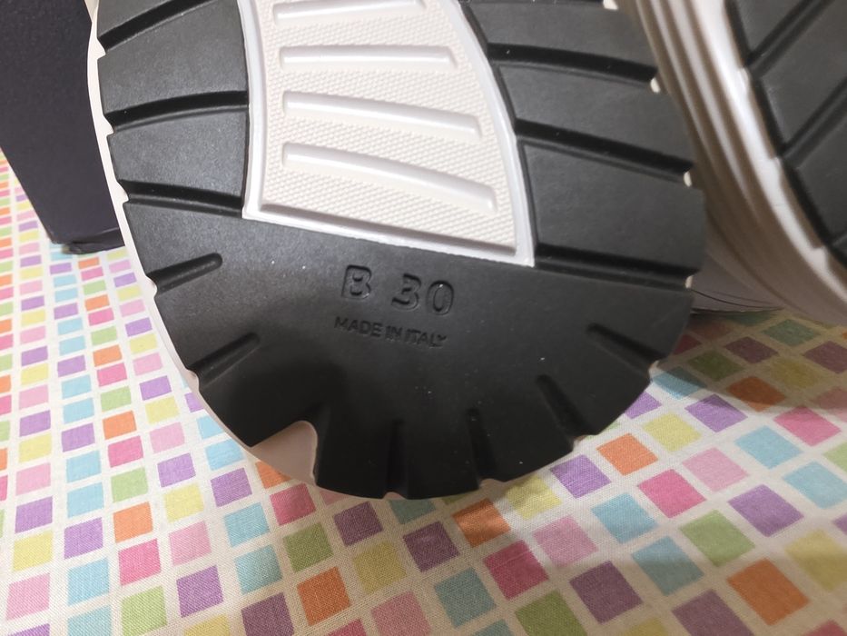 Adidasi Dior B30