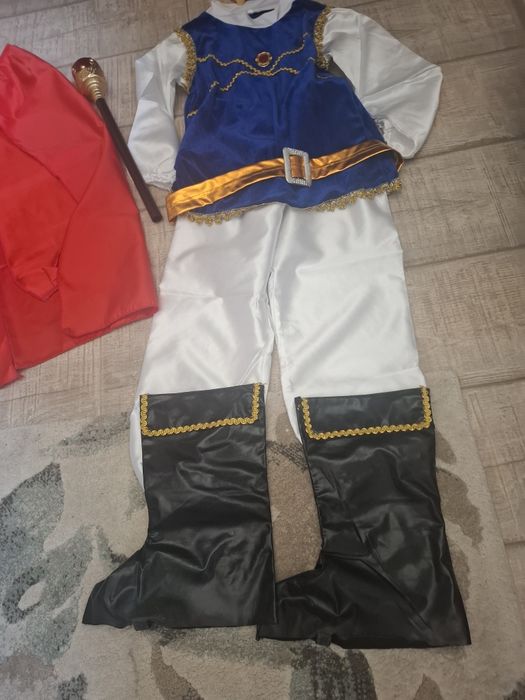 Costum imparat  pentru vârsta 6-8 ani