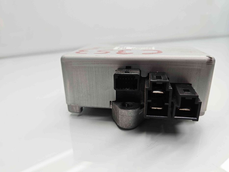 Modul confort MITSUBISHI Outlander III [Fabr 2012-2014] 8633A097