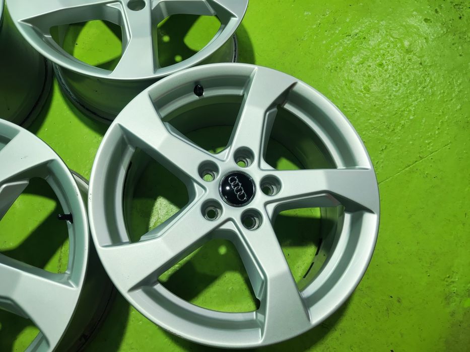17 5x112 Audi A3 лети джанти 5х112 Ауди а3
