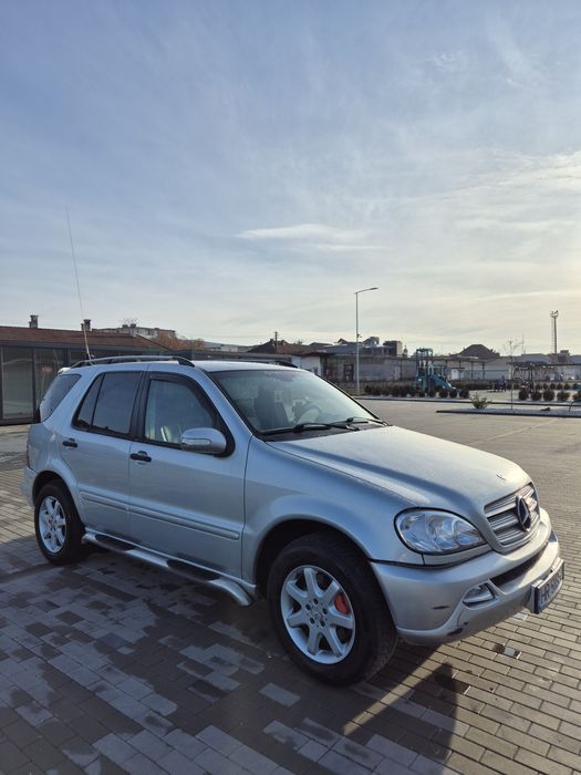 Mercedes-Benz ML 270