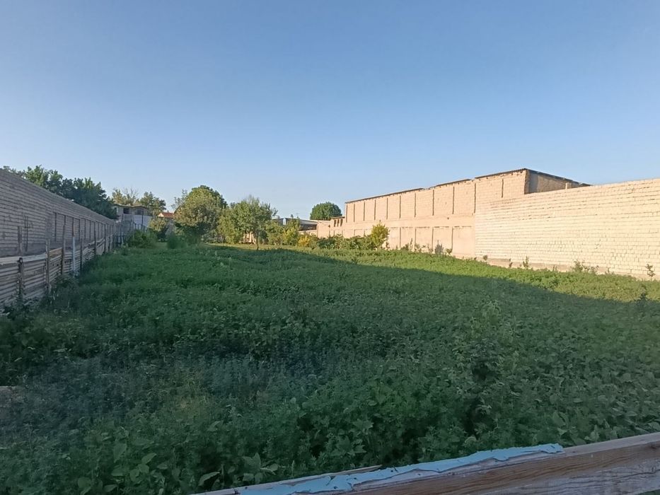Nazarbekda yer sotiladi
