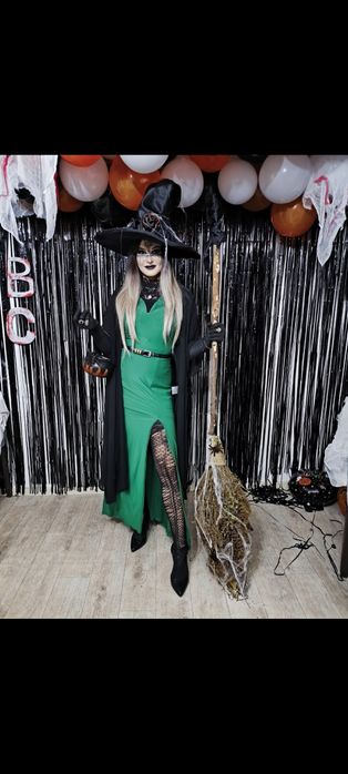 Продаю костюм ведьмы, Хеллоуин