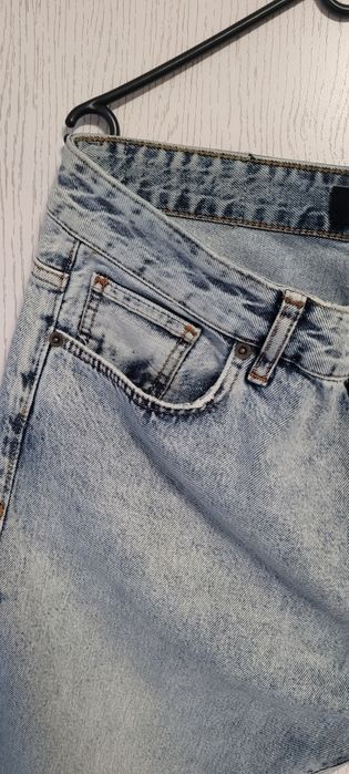 Amiri дънки размер М