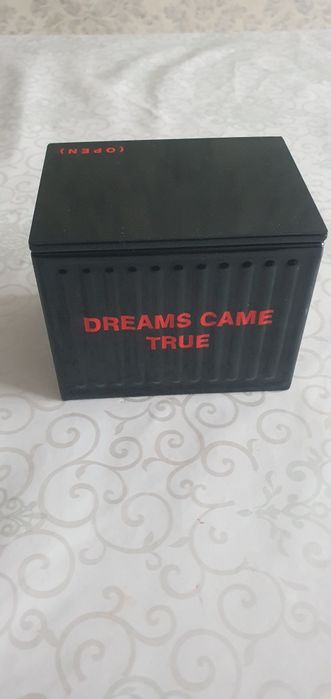 Продам наручные часы azekee.08