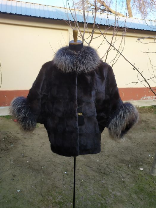 Шуба. Норка кусковой. Модель пончо. Цвет коричневый