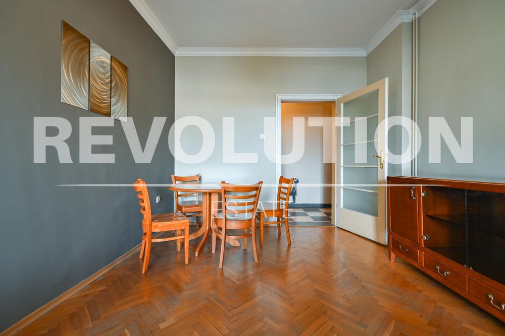 Дава се под наем Двустаен апартамент в София, Център - 81 кв.м за 750 € - Снимка #2