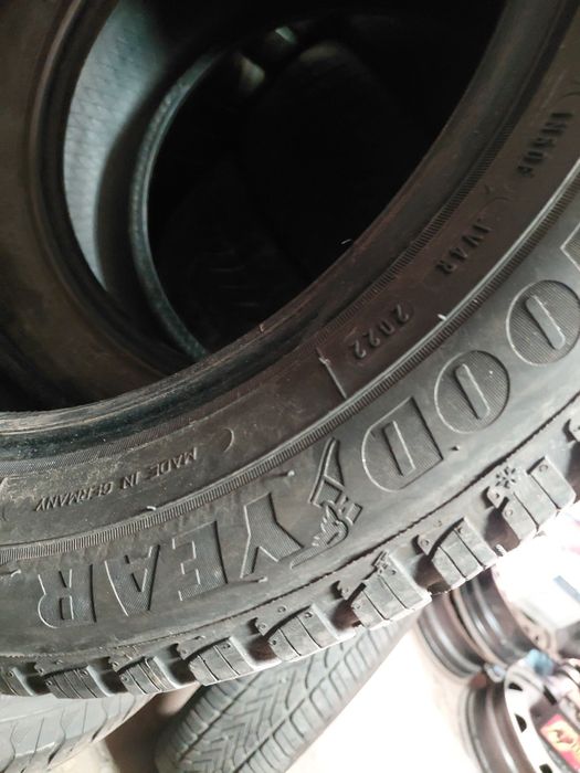 205/55/16" Goodyear 2бр.гуми.дот 2022