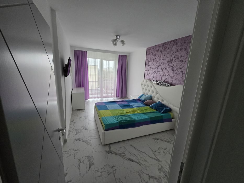Direct Proprietar Apartament 2 camere de inchiriat B-dul Bucuresti White Tower