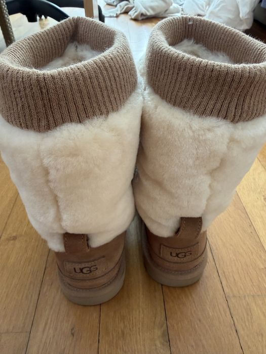 UGG uri noi cu blana