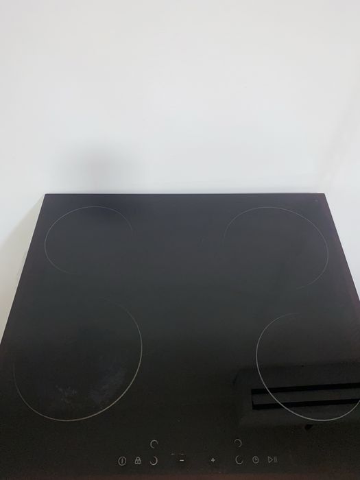 Продам индукционную плиту