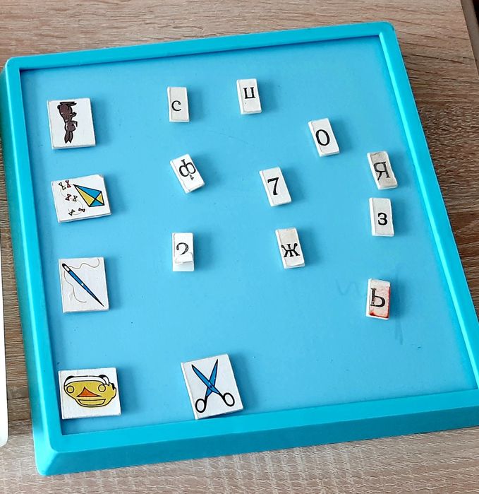 Скейтборд иДве магнитни дъски/масички